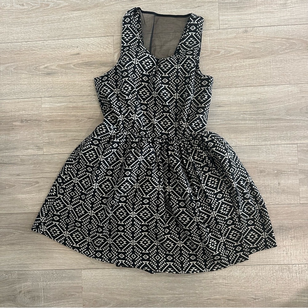 Forever 21 Black and White A-Line Sundress